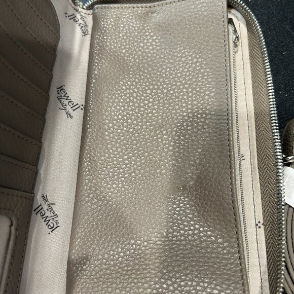 Jewel by Thirty One Snake Skin Wallet/Clutch Purse - Picture 6 of 9